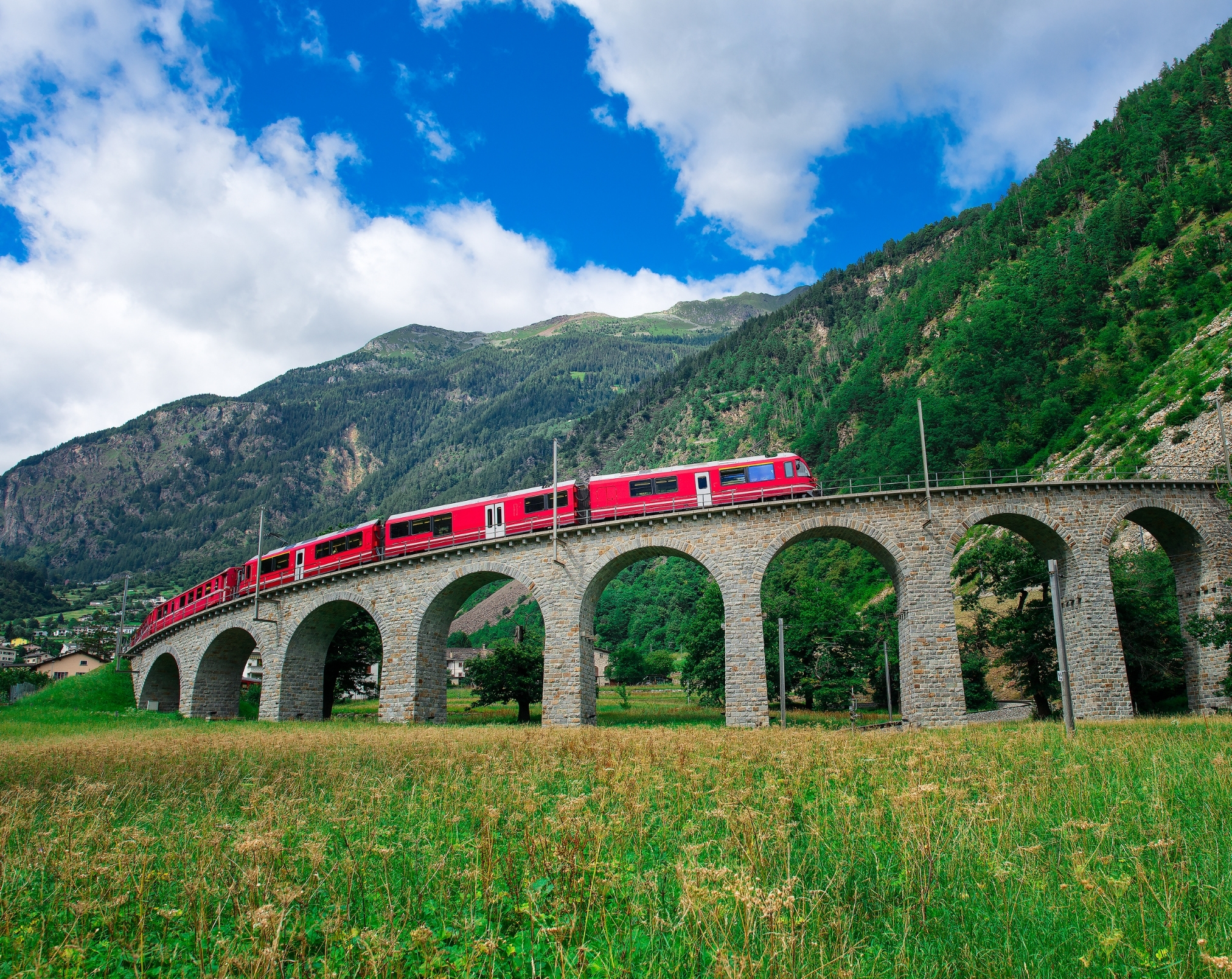 Meşhur Kırmızı Tran Bernina Express
